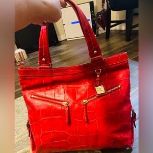 Dooney burke tote bag